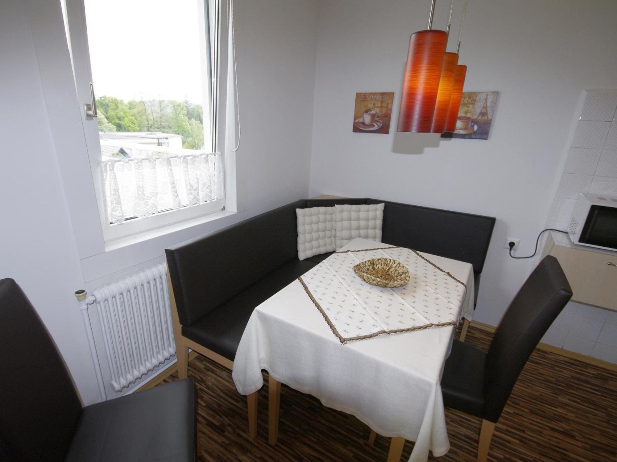 Haus Apricum - Schoen Wohnen & Gratis Parken Wien Phòng bức ảnh
